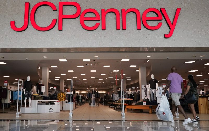 Is JCPenney Open on Easter Sunday