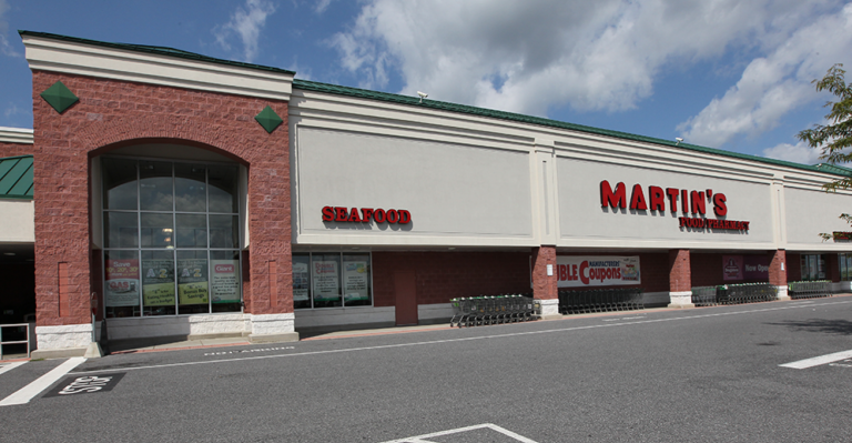Is Martin's Open on Easter Sunday