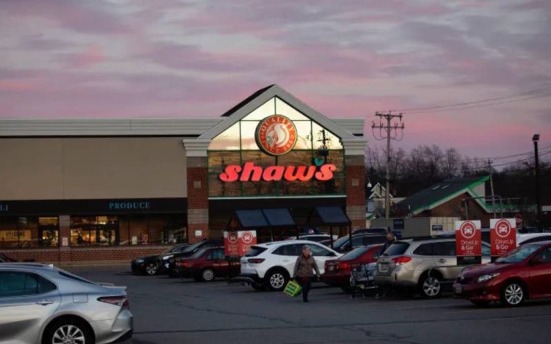 Is Shaws Open on Easter Sunday