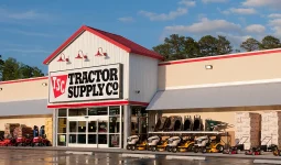 Is Tractor Supply Open on Easter Sunday