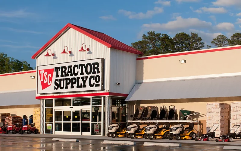 Is Tractor Supply Open on Easter Sunday