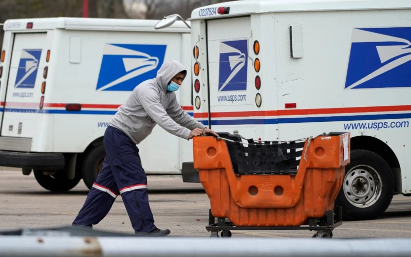 Is USPS Open on Easter Sunday