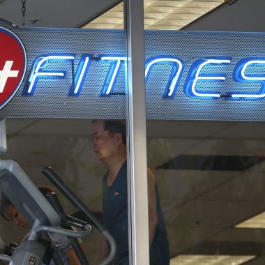 Is 24 Hour Fitness Open on Mother's Day