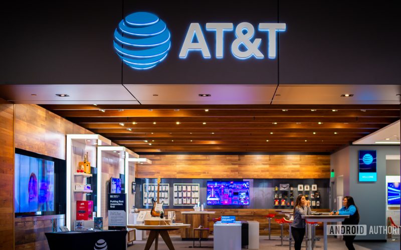 Is AT&T Open on Mother's Day