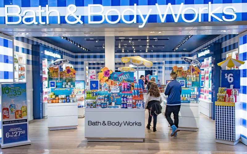 Is Bath and Body Works Open on Mother's Day