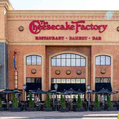 Is Cheesecake Factory Open on Mother's Day