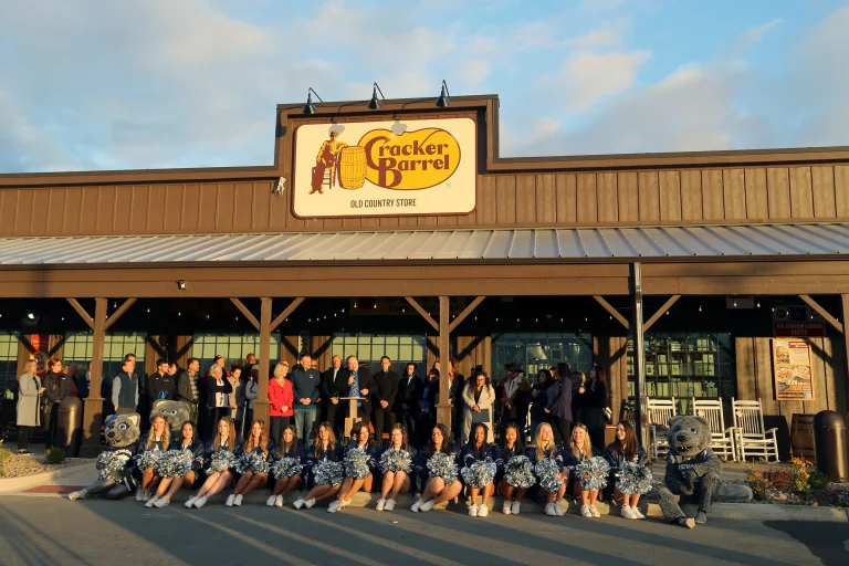 Is Cracker Barrel Open on Mother's Day