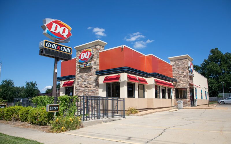 Is Dairy Queen Open on Mother's Day?