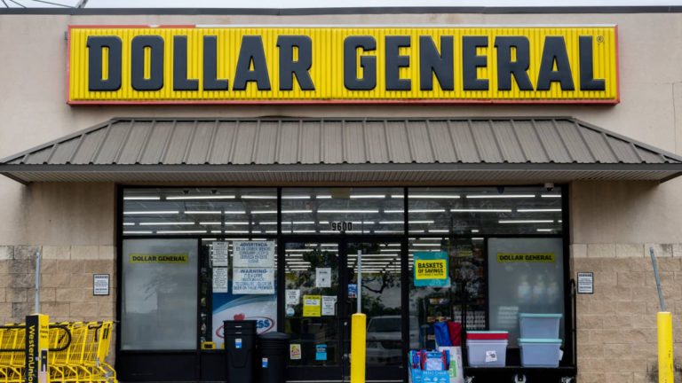 Is Dollar General Open on Mother's Day