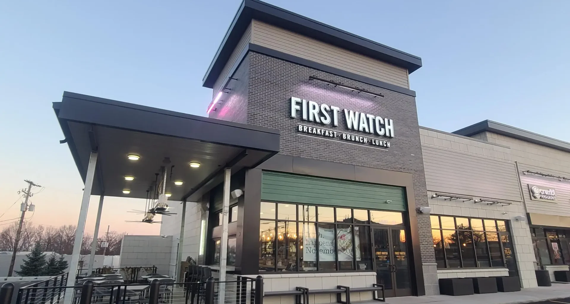 Is First Watch Open on Mother's Day