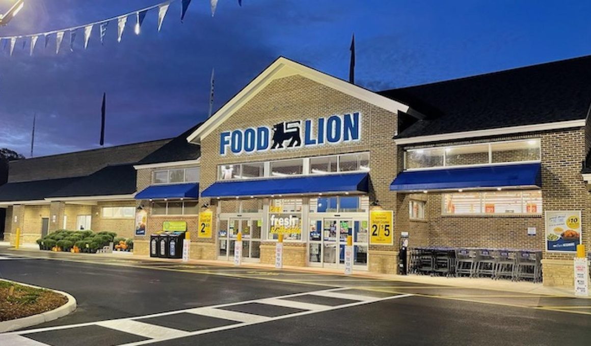 Is Food Lion Open on Memorial Day