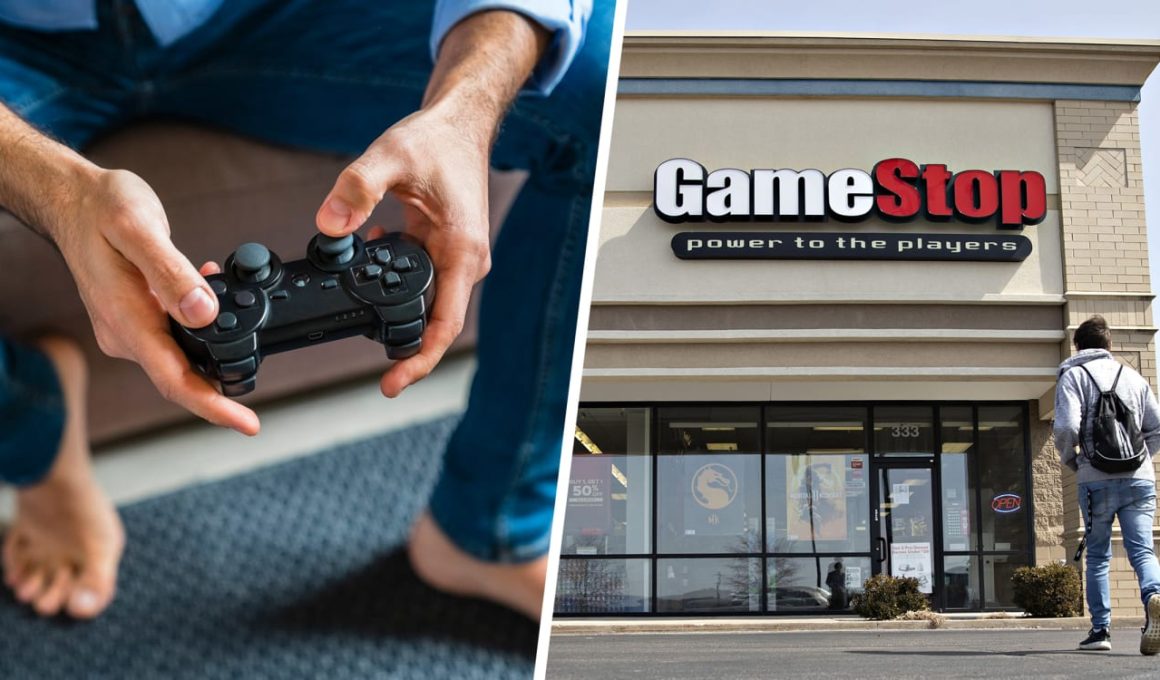 Is GameStop Open on Mother's Day