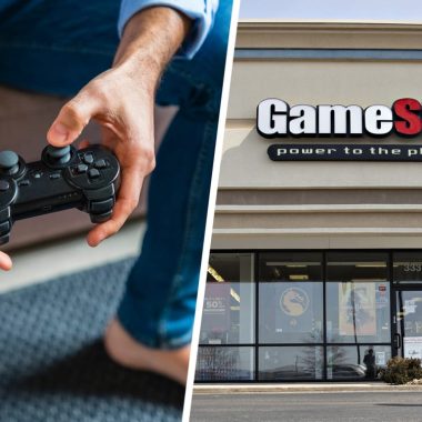 Is GameStop Open on Mother's Day