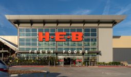 Is Heb Open on Mother's Day