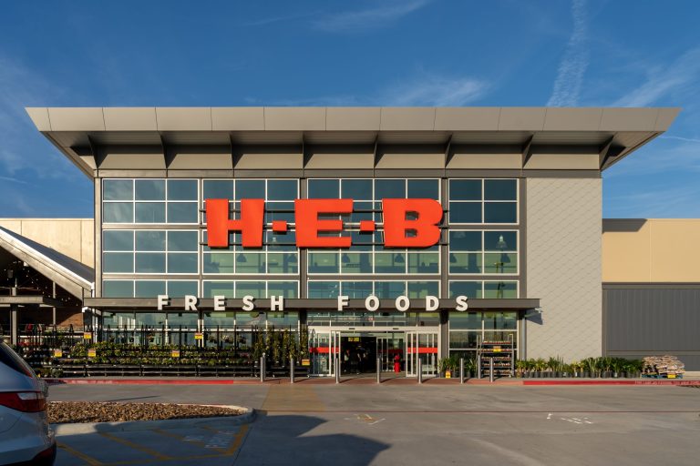 Is Heb Open on Mother's Day