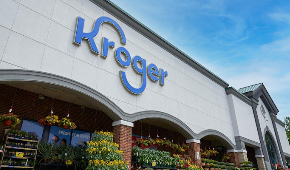 Is Kroger Open on Mother's Day?