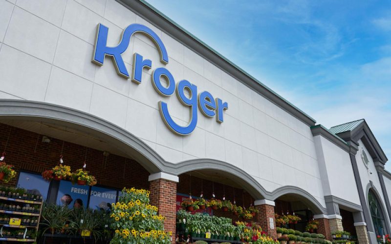 Is Kroger Open on Mother's Day?