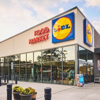 Is Lidl Open on Mother's Day?