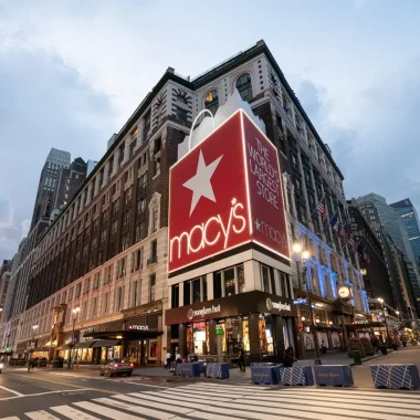 Is Macy's Open on Mother's Day