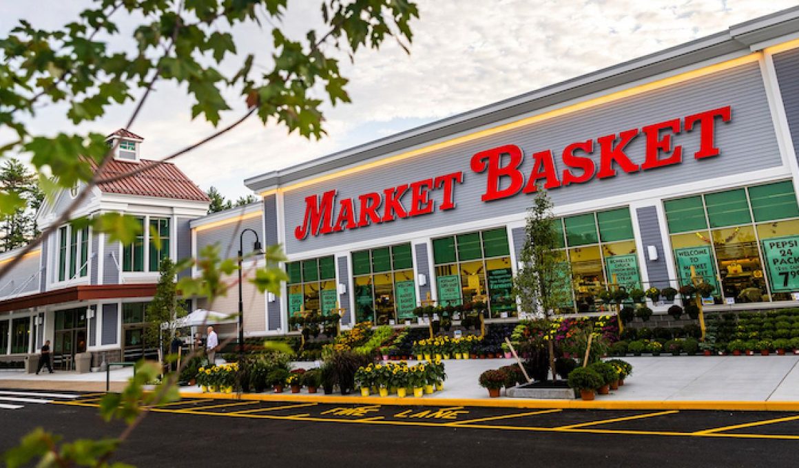 Is Market Basket Open on Mother's Day