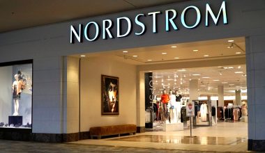 Is Nordstrom Open on Memorial Day