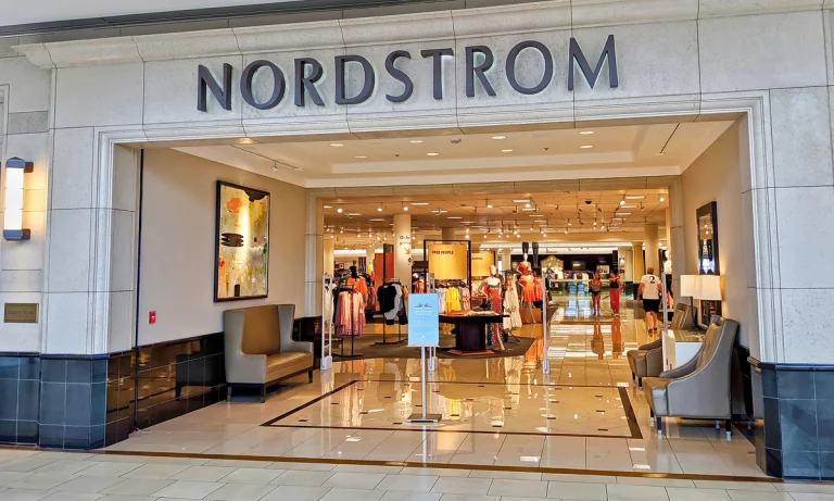 Is Nordstrom Open on Mother's Day