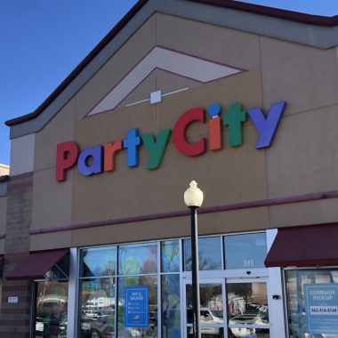 Is Party City Open on Mother's Day