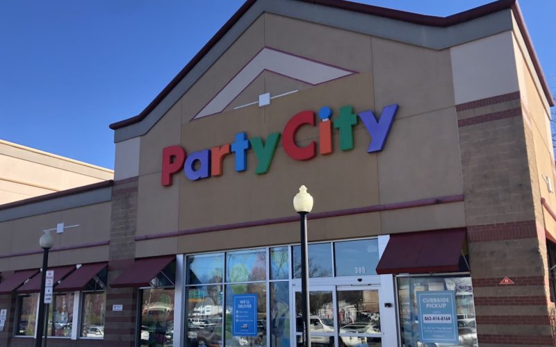 Is Party City Open on Mother's Day