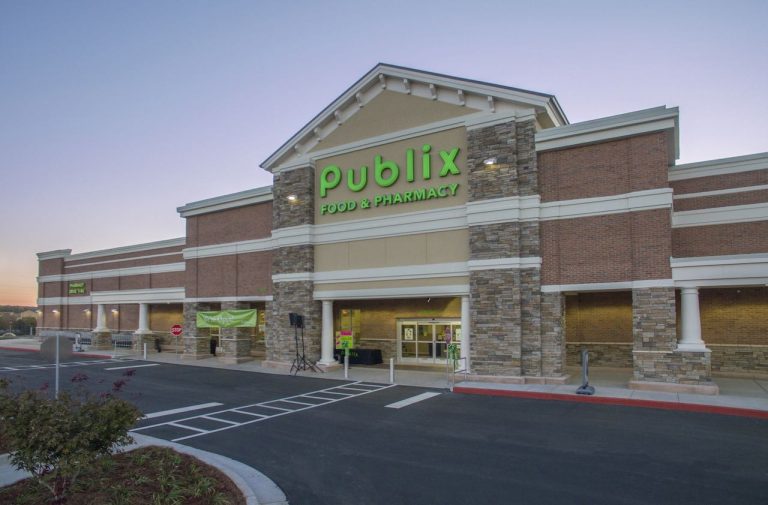 Is Publix Open on Mother's Day?