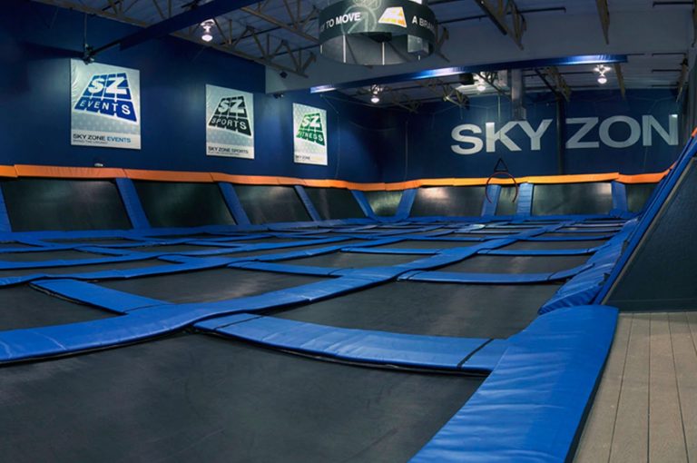 Is Sky Zone Open on Valentine's Day
