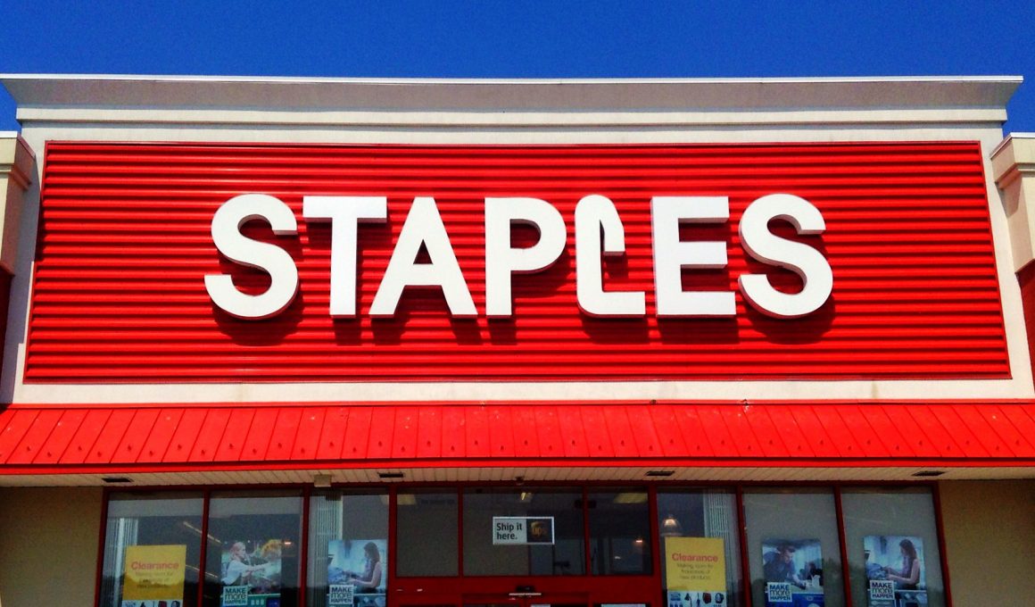 Is Staples Open on Memorial Day