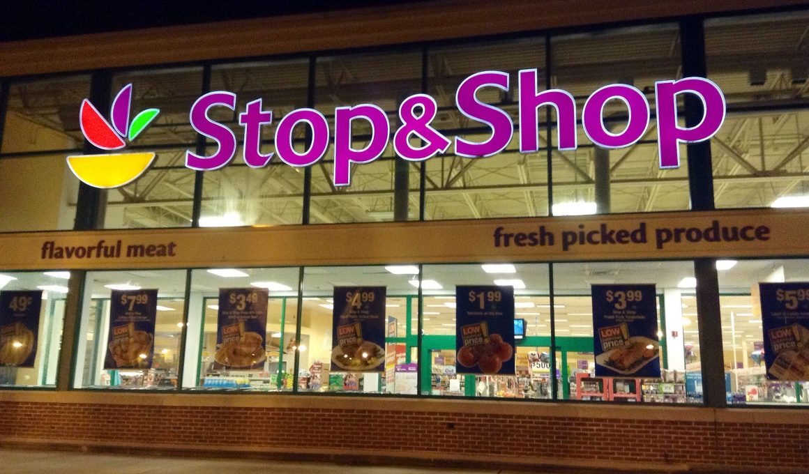 Is Stop and Shop Open on Mother's Day