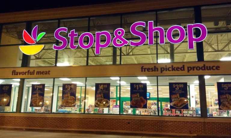 Is Stop and Shop Open on Mother's Day
