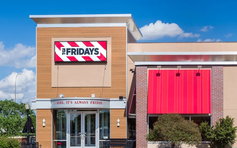 Is TGI Friday's Open on Memorial Day