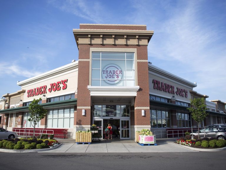 Is Trader Joe's Open on Mother's Day