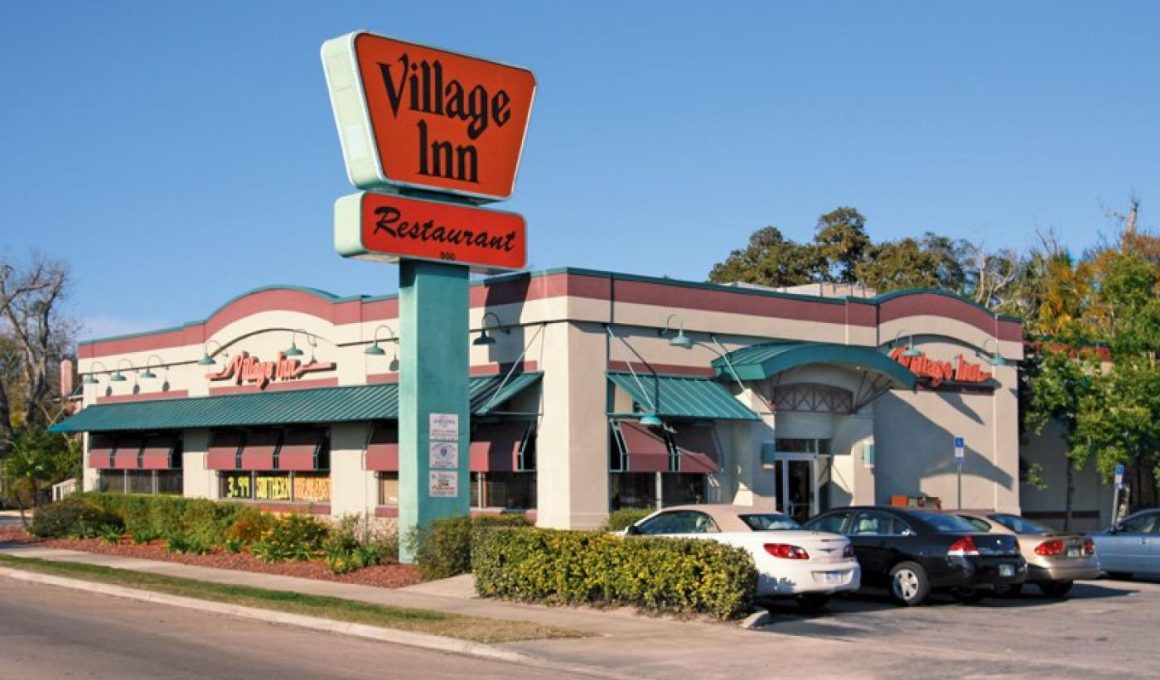 Is Village Inn Open on 4th of July