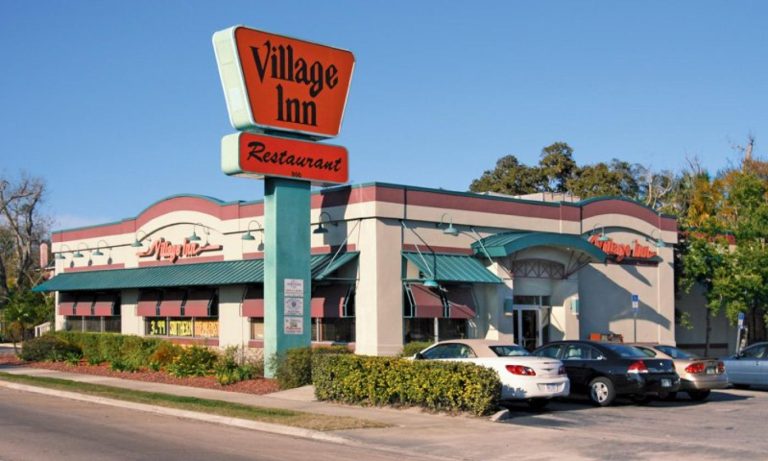 Is Village Inn Open on 4th of July
