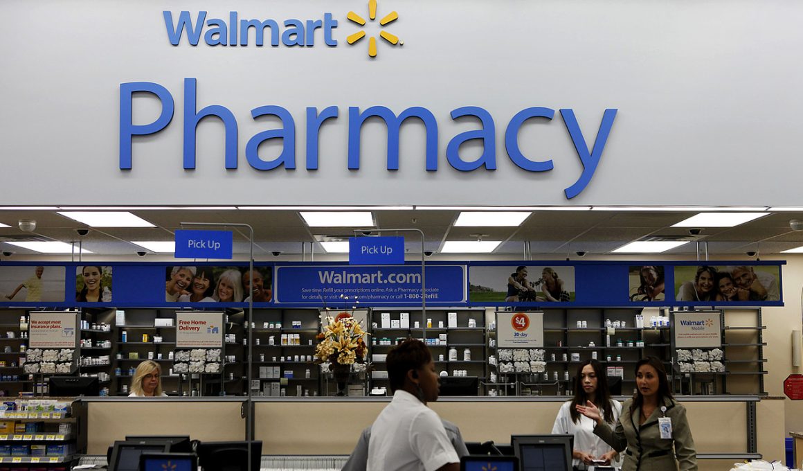 Is Walmart Pharmacy Open on Mother's Day?