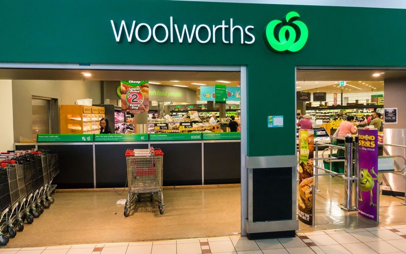 Is Woolworths Open on Father's Day