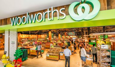 Is Woolworths Open on Mother's Day?