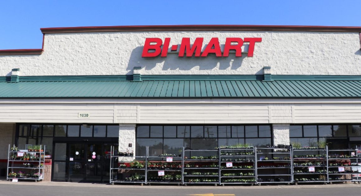 Is Bi-Mart Open on Memorial Day?