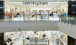 Is Bloomingdale's Open on Memorial Day