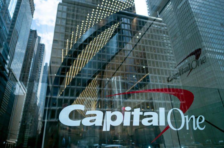 Is Capital One Open on Memorial Day?