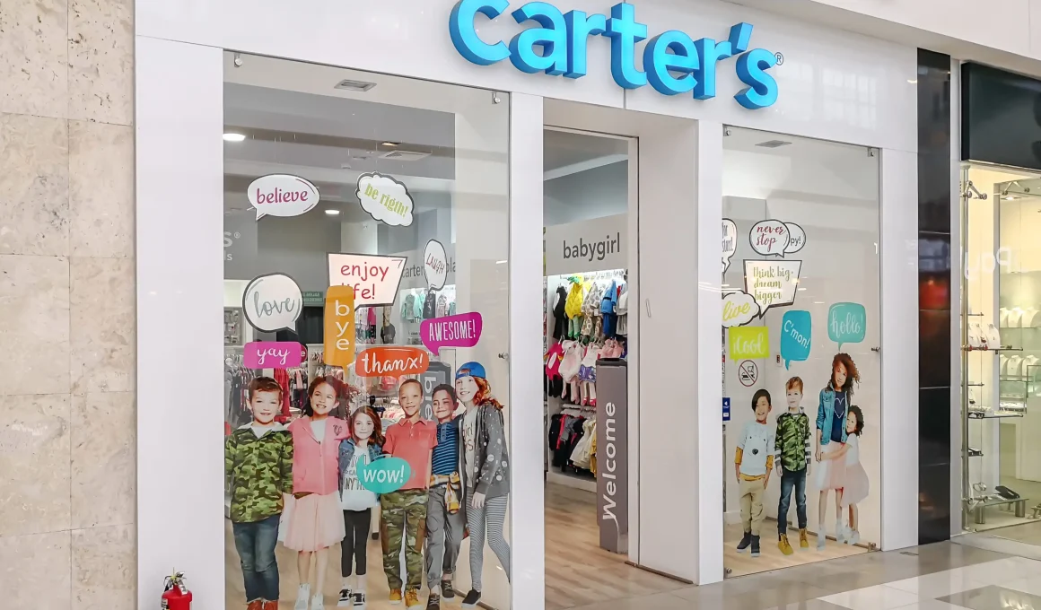 Is Carter's Open on Memorial Day?