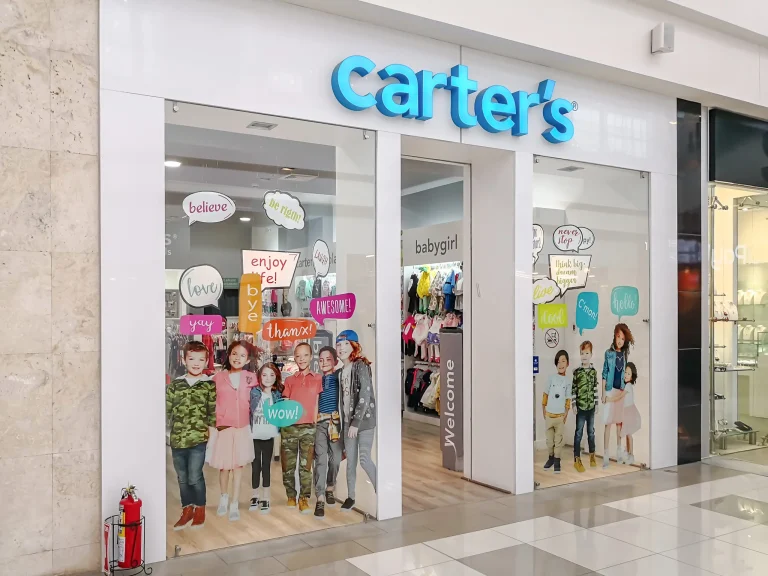 Is Carter's Open on Memorial Day?