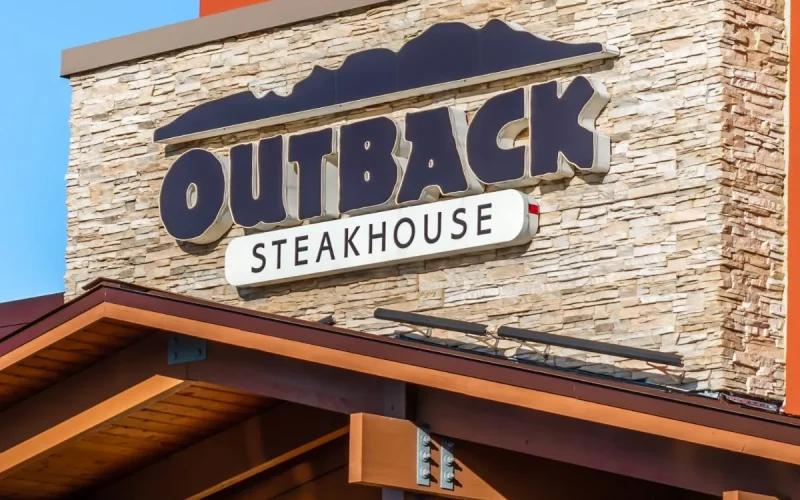 Is Outback Steakhouse Open on Memorial Day?