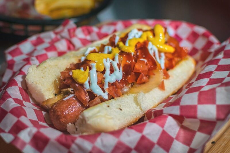 Hot Dogs During Pregnancy: When They're Safe and When to Skip Them