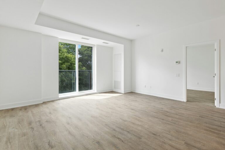 how much does an apartment cost in houston texas