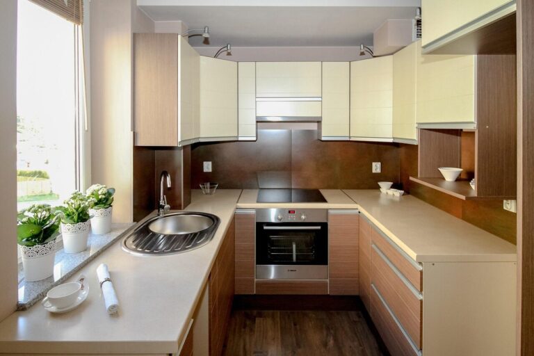 how much does an apartment cost in los angeles