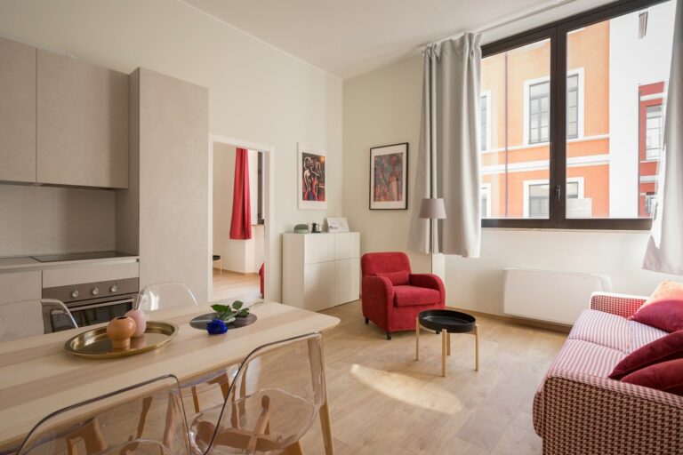how much does an apartment cost in warsaw